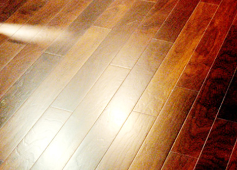 lót sàn gỗ tại hóc môn