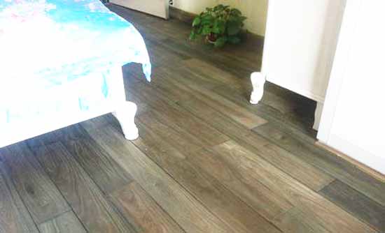 ván gỗ nhựa giá rẻ