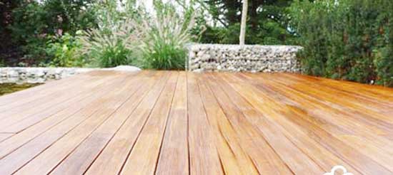 lắp đặt sàn gỗ tự nhiên ngoài trời