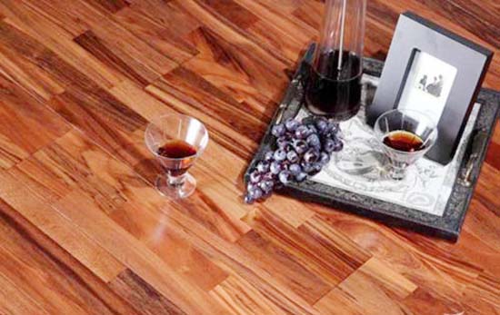 Lua-chon-san-nhua-gia-re