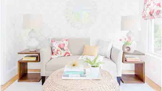 Thi-cong-san-go-gia-re-tai-TPHCM