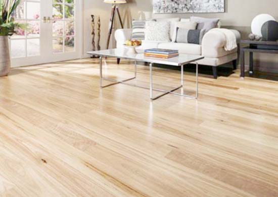 Thi-cong-san-go-gia-re