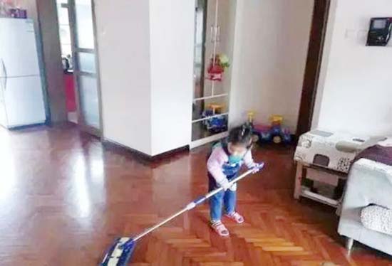 Thi-cong-san-nhua-gia-go